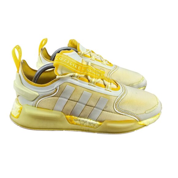 Adidas Nite‎ Jogger Yellow Sneakers Shoes Womens Size 10.5 - Picture 1 of 15